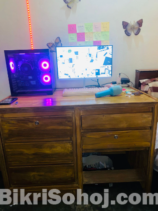 Wooden Table for Sell